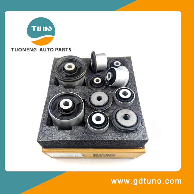 Porsche Panamera 2014–2016 Busset voor bovenste en onderste draagarm